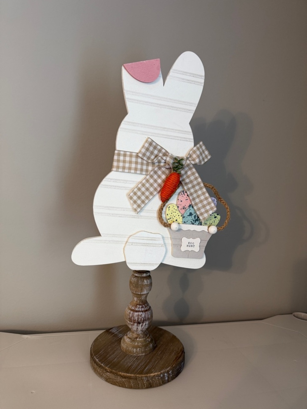 Glory Haus Wooden Holiday Decor 5 count holiday toppers and stand - Picture 6 of 9